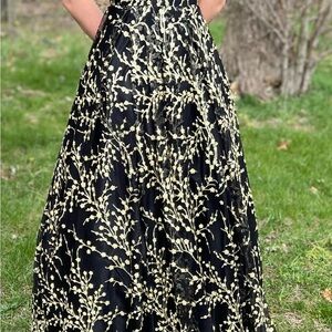 Blondie Nites Black & Gold Embroidered Formal Gown – Corset Back – Size 3